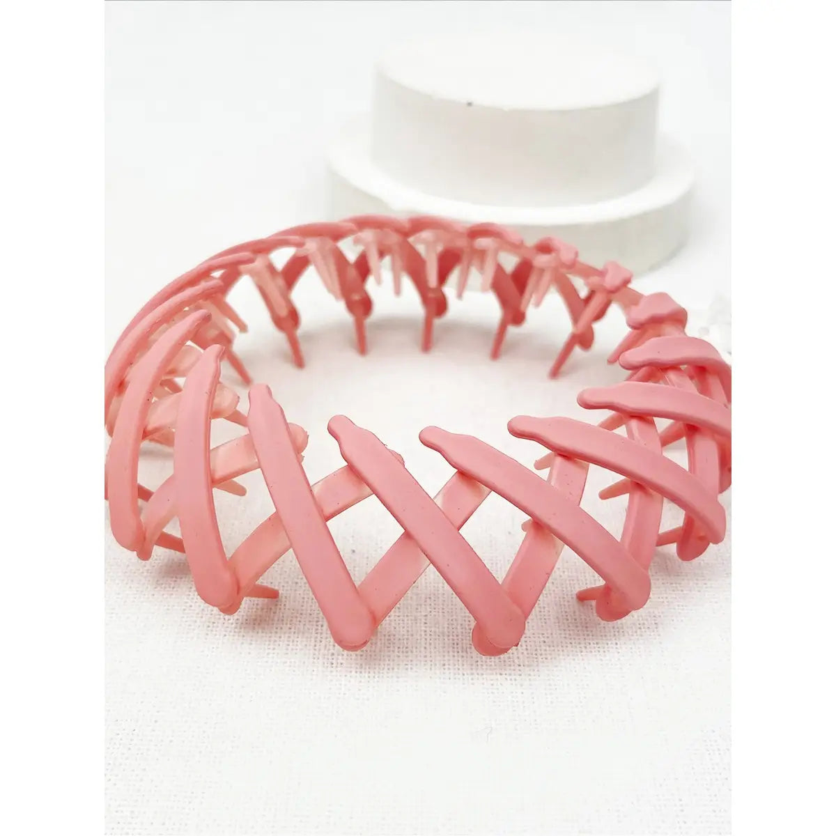 Bird Nest Magic Bun Clip