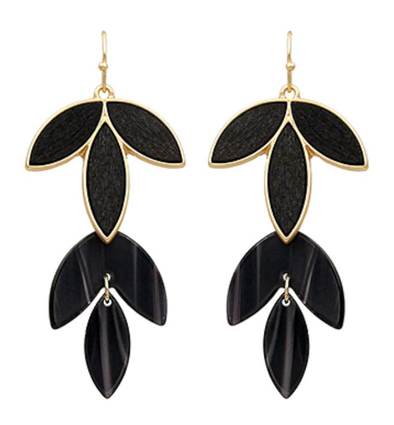 Linked Leaf Earrings (BLACK)