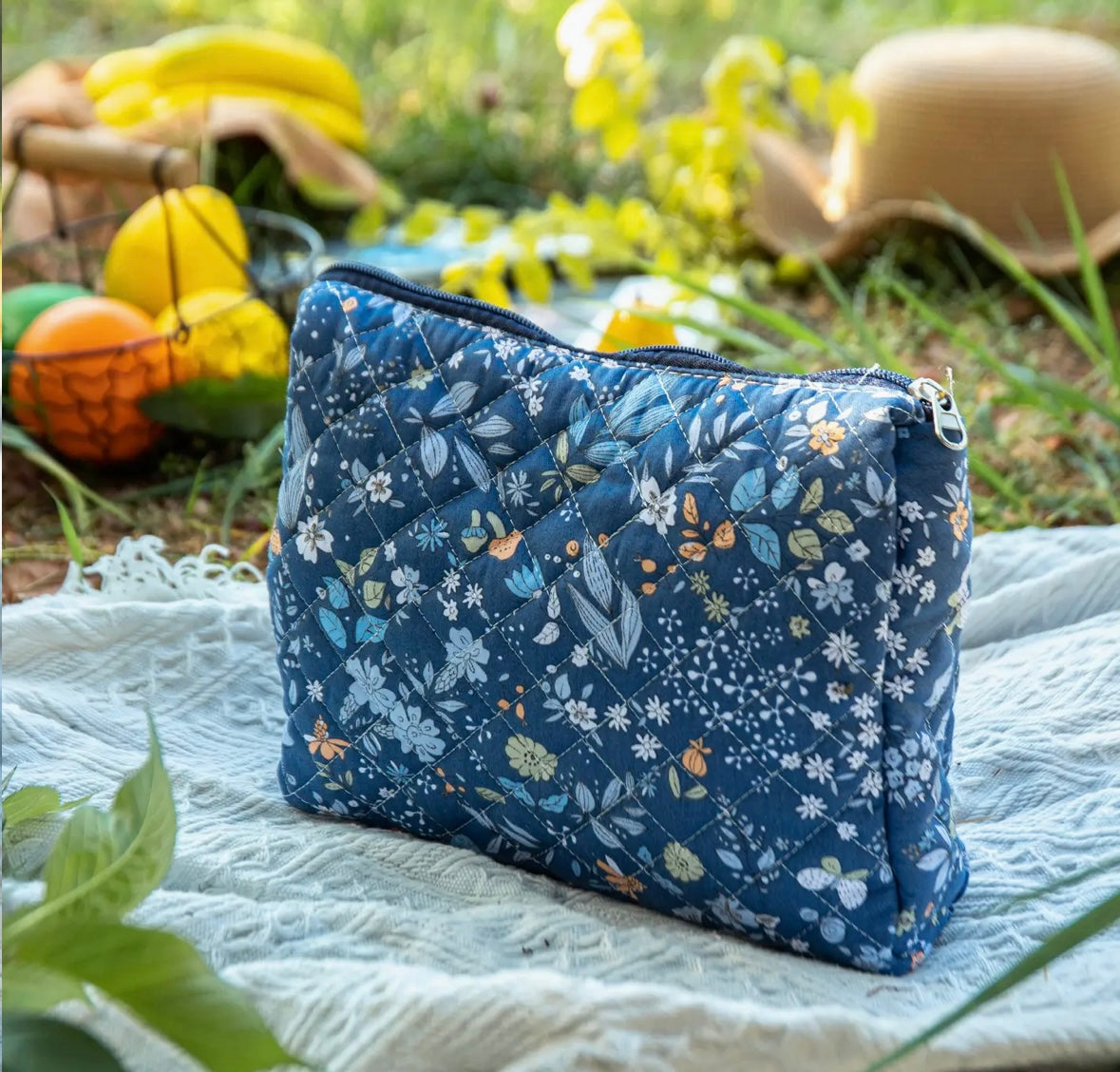 Noel Navy Floral Travel Bag