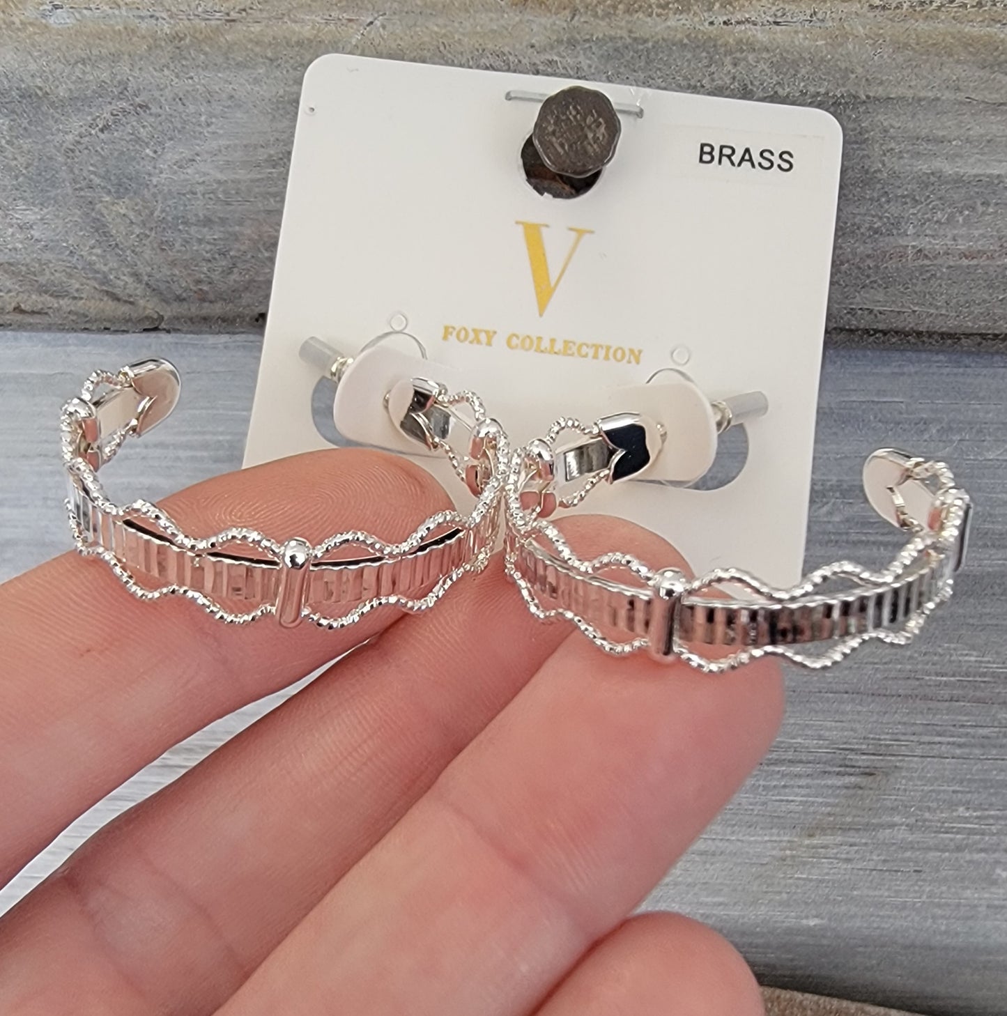 Wavy Textured Hoop -Silver