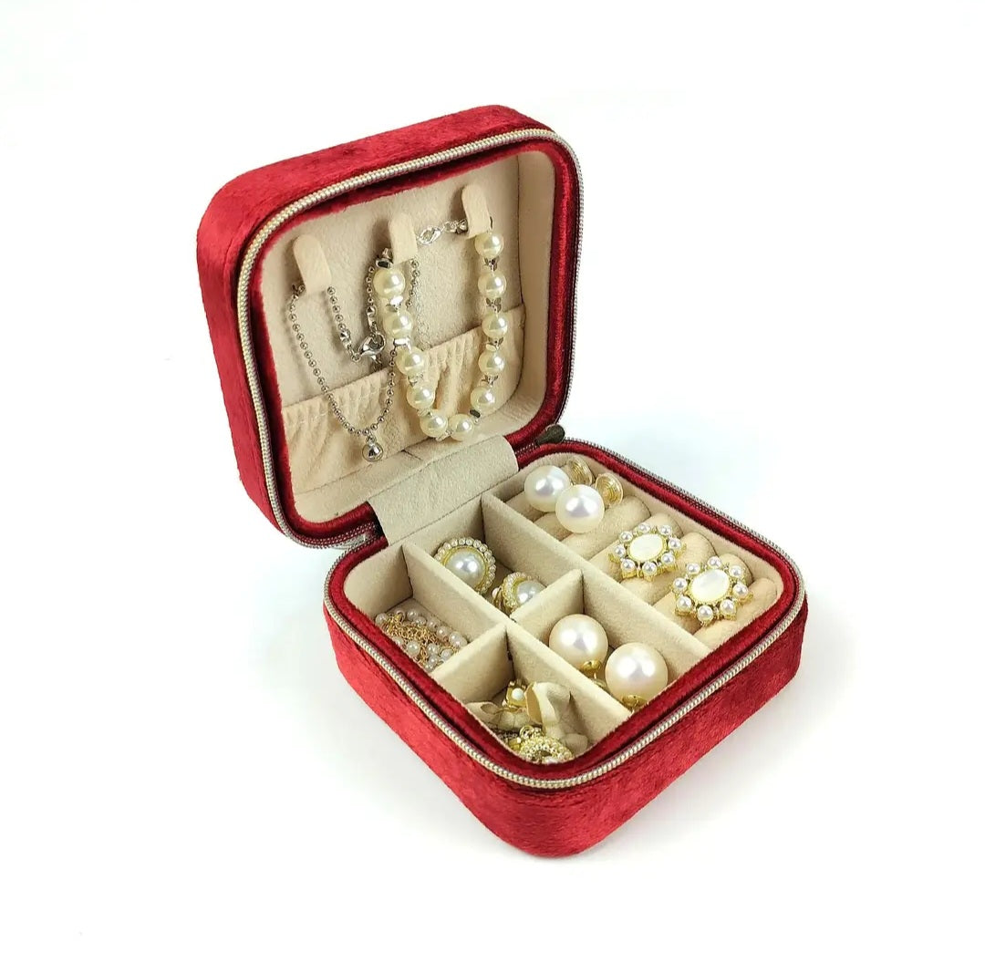 Velvet Jewlery Box